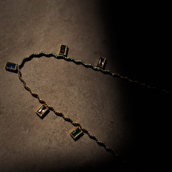 Multicolour Stone Lightweight Chain