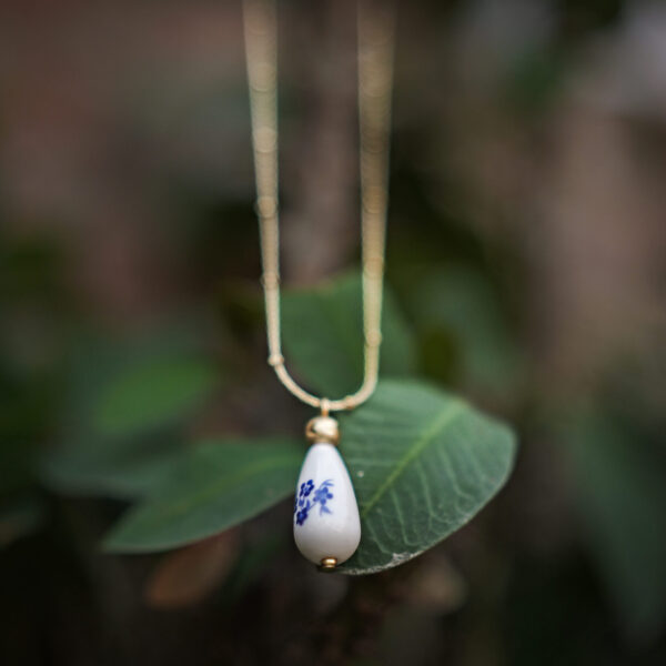 Ceramic Teardrop Pendant with Gold Chain
